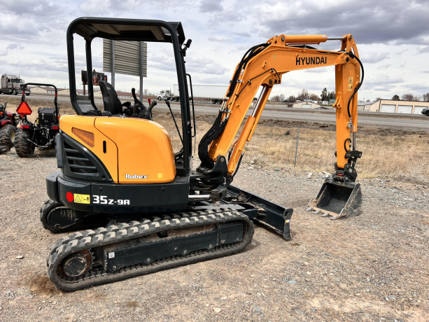 2023-hyundai-robex-r35z-9a-big-5