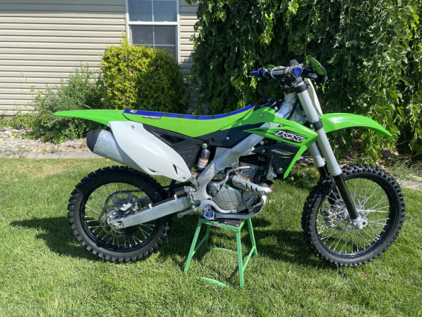 kawasaki-2016-250f-big-2